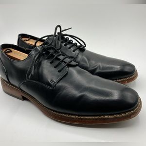 Van Heusen Garrett Men's Black Oxfords Size 11